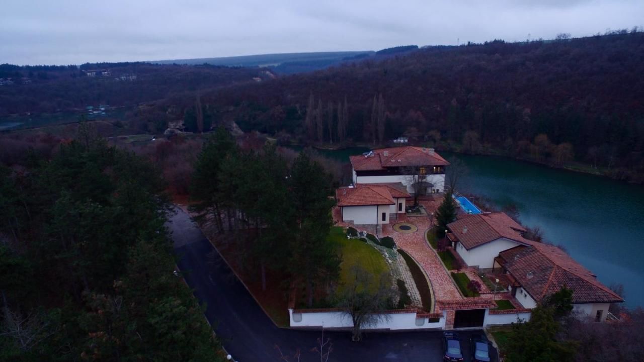 Отель Hotel Villa Kaylaka Плевен-41