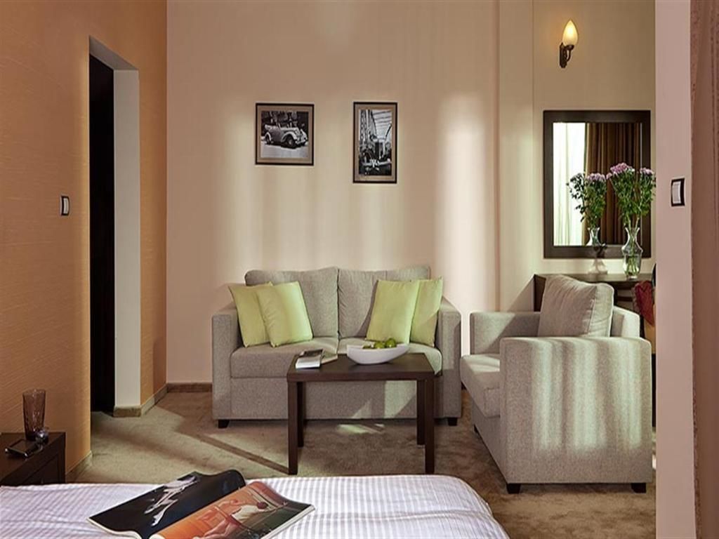 Отель Hotel Villa Kaylaka Плевен